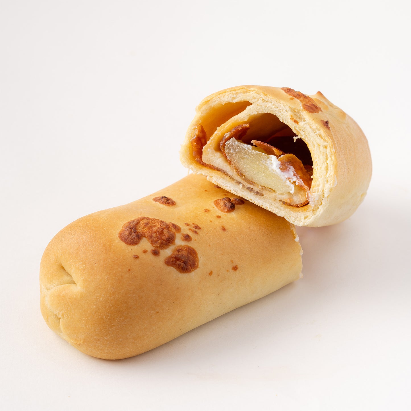 Mini lunch relleno de chorizo cantimpalo, horneado con masa suave y dorada